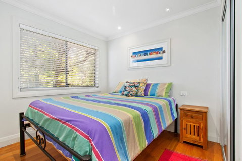 MITCHELL PARADE 120, MOLLYMOOK - Broome Tourism 1