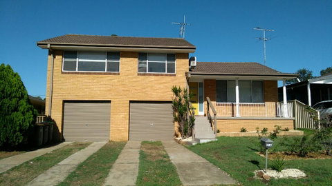 Modern 4-Bedroom House Near Singleton CBD Hunter Valley - Broome Tourism 3