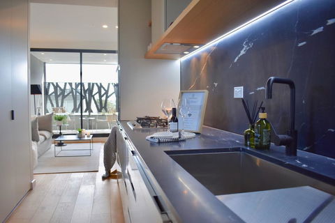 Modern And Elegant Apartment Near The Beach - Broome Tourism 1