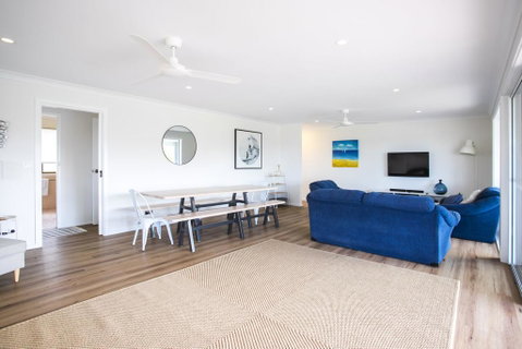 Mollymook Links - Broome Tourism 1