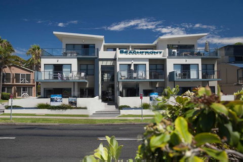 Mollymook Luxury Beachfront Apartment 3 - Broome Tourism 1