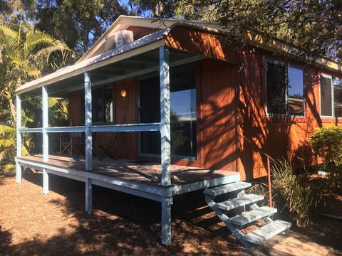 Moore Park Beach Huts - Broome Tourism 0