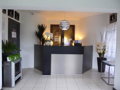 Mount View Motel - Broome Tourism 0