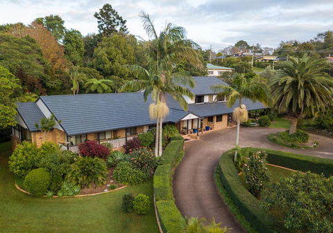 Mountain Sanctuary B&B - Broome Tourism 0