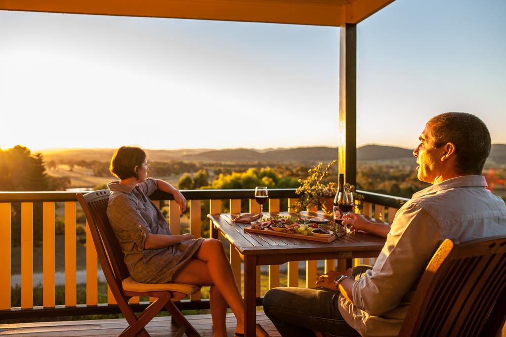 Mount Knowles NSW Broome Tourism
