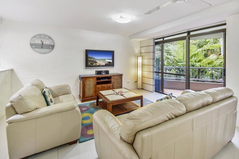 Naousa II - Broome Tourism 2