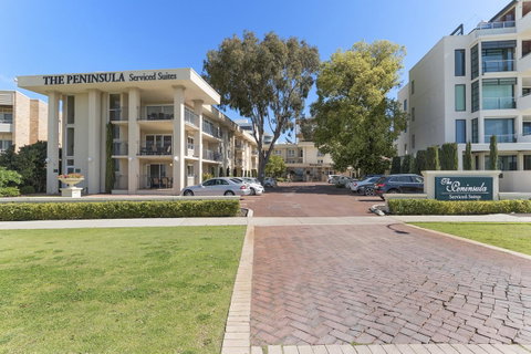 The Peninsula Riverside Serviced Apartments - Broome Tourism 14