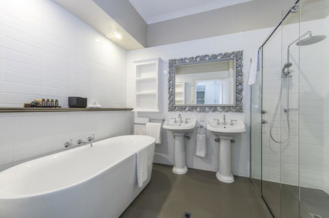 Grand Mercure Basildene Manor - Broome Tourism 20