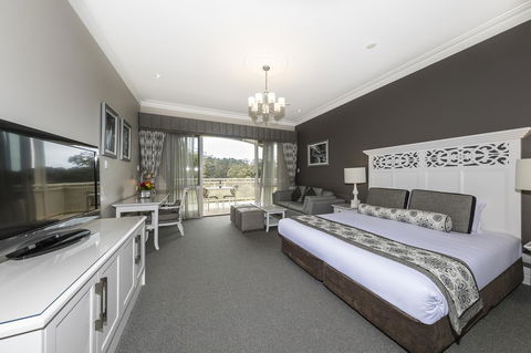 Grand Mercure Basildene Manor - Broome Tourism 16