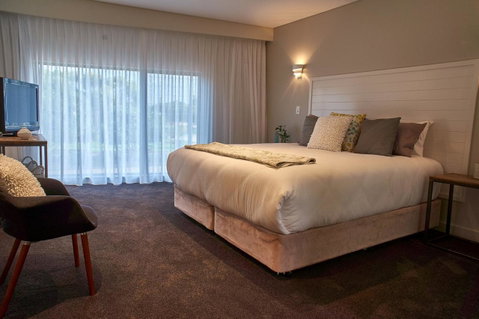The Urban Beach House - Broome Tourism 13