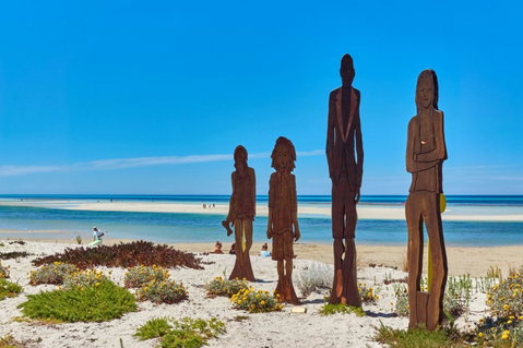 The Urban Beach House - Broome Tourism 2