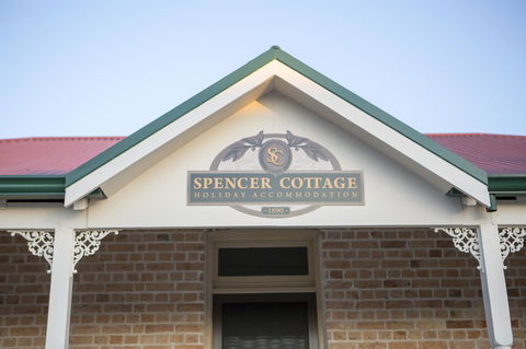 Spencer Cottage - Broome Tourism 0
