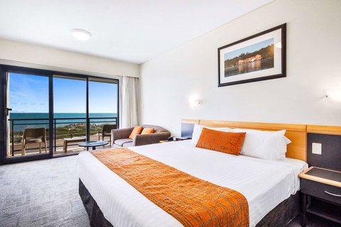 Quality Resort Sorrento Beach - Broome Tourism 24