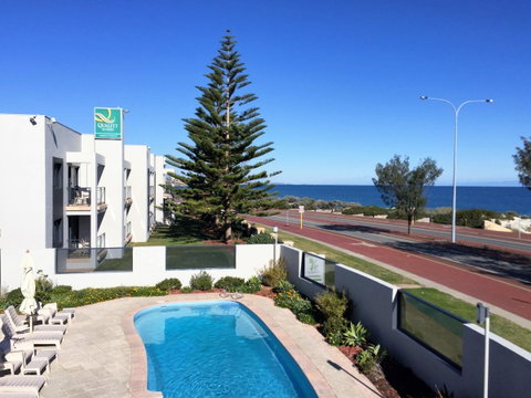 Quality Resort Sorrento Beach - Broome Tourism 0