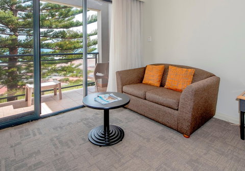 Quality Resort Sorrento Beach - Broome Tourism 19