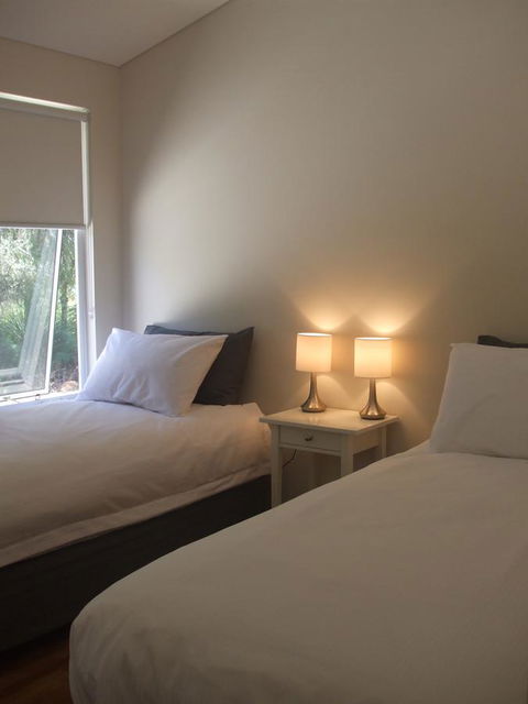 Cape Villas Dunsborough Unit 2 - Broome Tourism 13