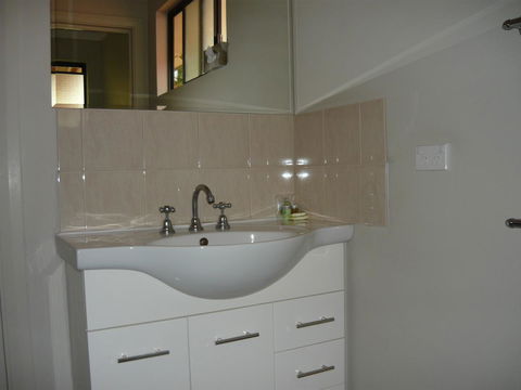 Albany Apartments - Broome Tourism 9