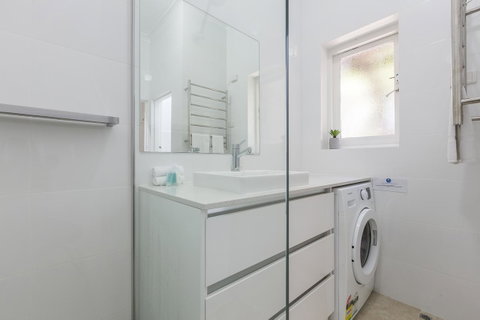 Cottesloe Bel-Air Apartment - Broome Tourism 10
