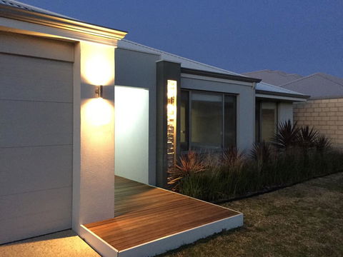 Rainbow Dream House - Broome Tourism 26