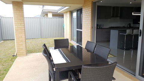 Rainbow Dream House - Broome Tourism 24