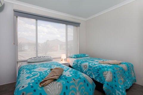 Rainbow Dream House - Broome Tourism 12