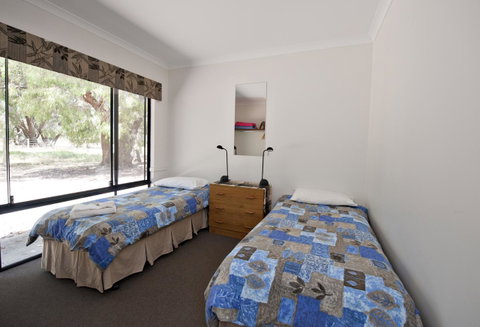 Margaret River Hideaway & Farmstay - Broome Tourism 10
