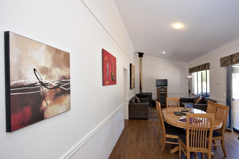 Margaret River Hideaway & Farmstay - Broome Tourism 18