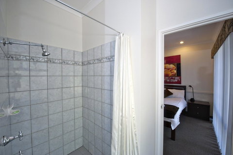 Margaret River Hideaway & Farmstay - Broome Tourism 15