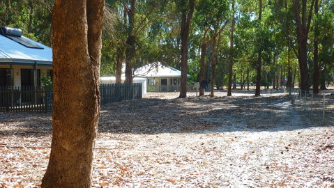 Margaret River Hideaway & Farmstay - Broome Tourism 9