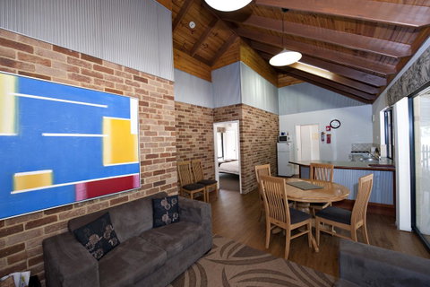 Margaret River Hideaway & Farmstay - Broome Tourism 17
