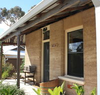 Hotham Ridge Winery and Cottages - Broome Tourism