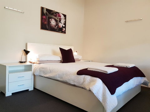 Stirling Apartments - Studio 1 - Broome Tourism 6