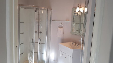 Stirling Apartments - Studio 1 - Broome Tourism 3