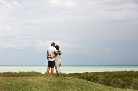 Moonlight Bay Suites - Broome Tourism 9