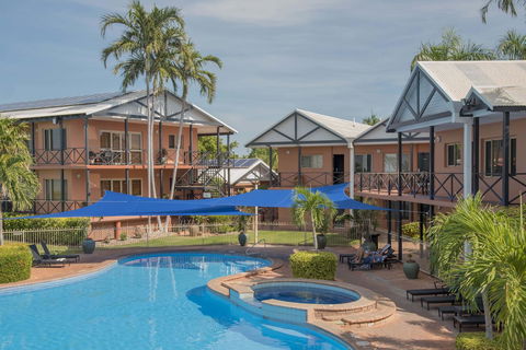Moonlight Bay Suites - Broome Tourism 3