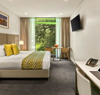 Quest Mounts Bay Road - Broome Tourism
