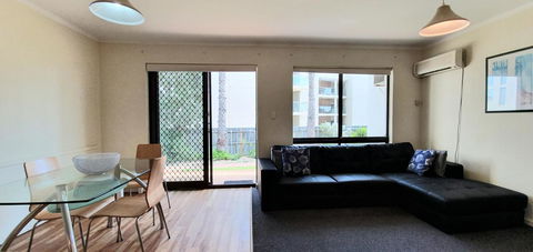 West Beach Lagoon 208 â€“ Great Value! - Broome Tourism 4