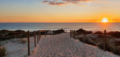 West Beach Lagoon 208 â€“ Great Value! - Broome Tourism 26