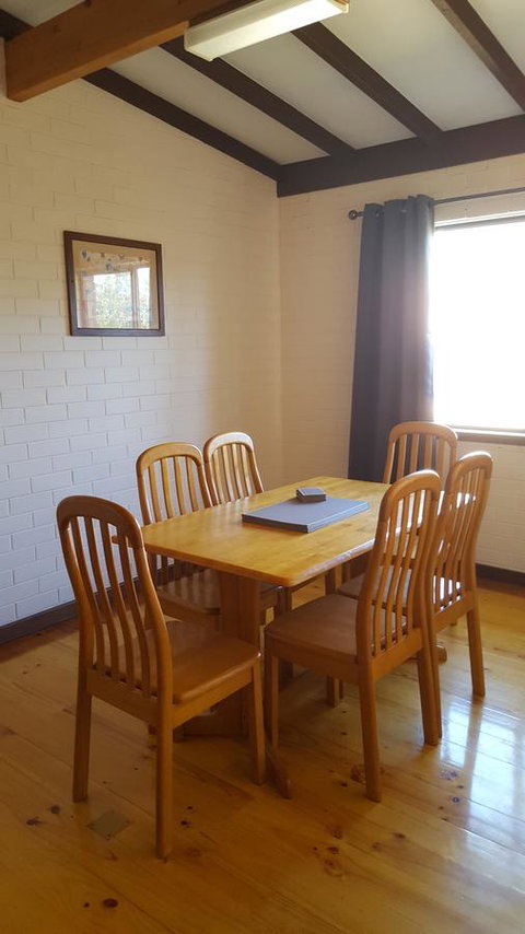 Kalbarri Seaview Villas - Broome Tourism 32