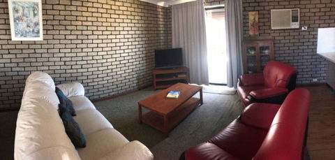 Geraldton Holliday Villas - Broome Tourism 16