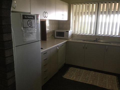 Geraldton Holliday Villas - Broome Tourism 32
