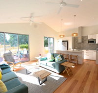 Sunny Blinco Street House - Broome Tourism