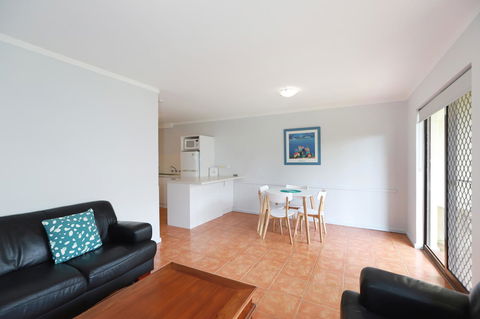 West Beach Lagoon 204 â€“ Ground Floor - Broome Tourism 9