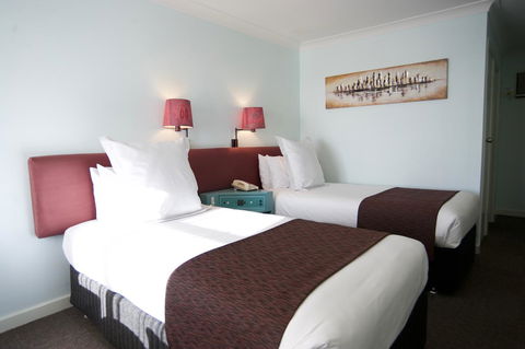 SureStay Hotel By Best Western The Clarence On Melville - Broome Tourism 26