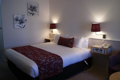 SureStay Hotel By Best Western The Clarence On Melville - Broome Tourism 36