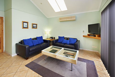 Albany Harbourside Apartments And Houses - Broome Tourism 36