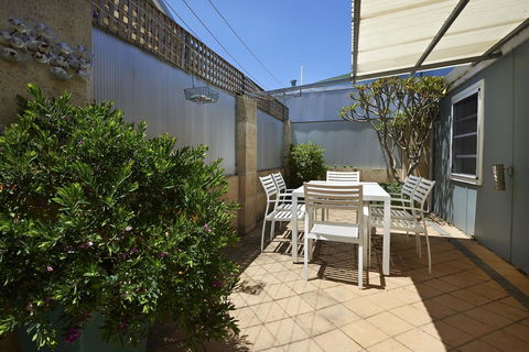 Albany Harbourside Apartments And Houses - Broome Tourism 33
