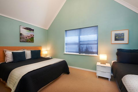 Albany Harbourside Apartments And Houses - Broome Tourism 8