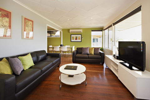 Albany Harbourside Apartments And Houses - Broome Tourism 32