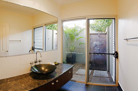 Mantra Frangipani Broome - Broome Tourism 8